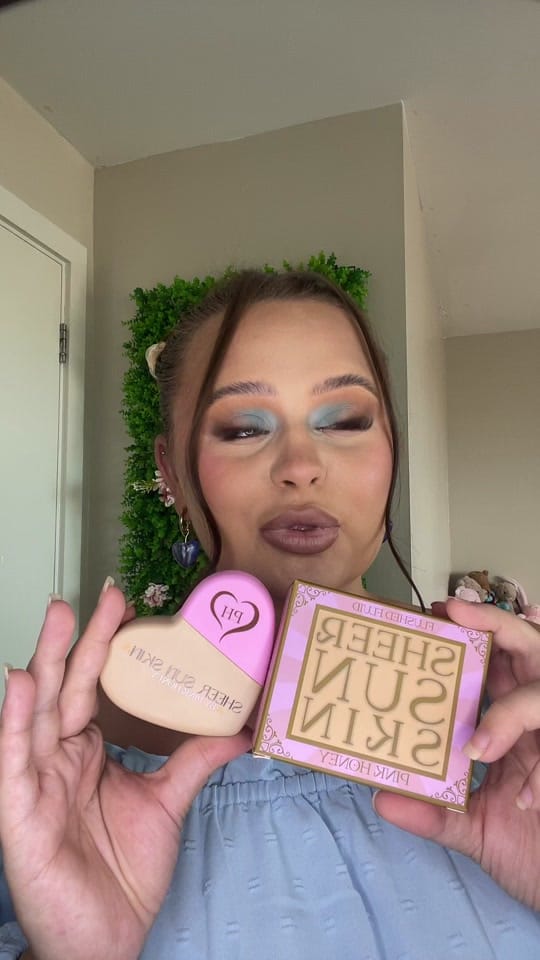 Post 4 by AmberJade MUA on TikTok (video)