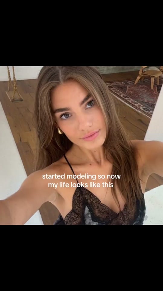 Post 10 by Luisaaa on TikTok (video)