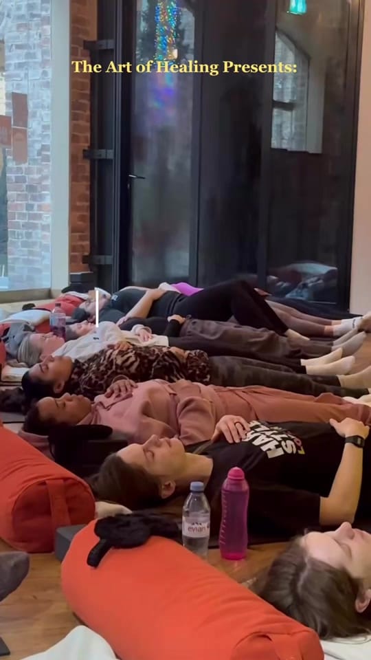 Post 4 by Pearls and Paris on TikTok (video)