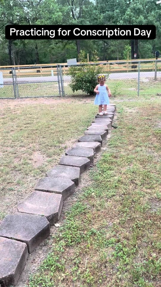 Post 3 by Jessenia Summers on TikTok (video)