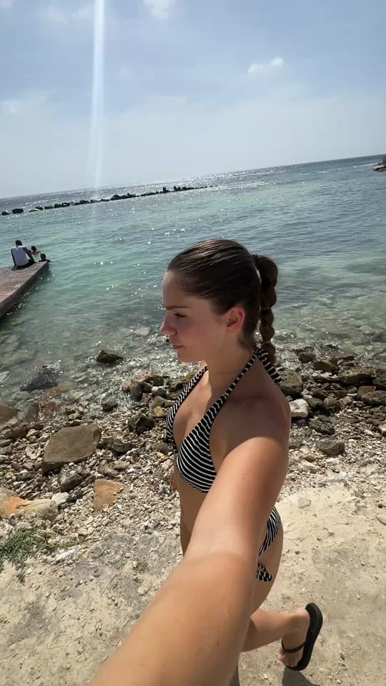 Post 8 by American in Aruba- Brenna on TikTok (video)