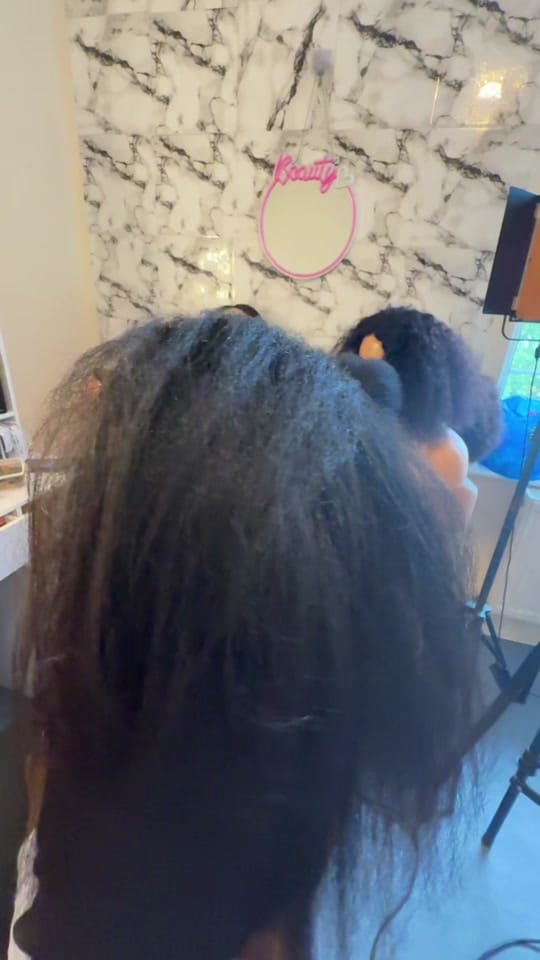 Post 1 by jr.omotolasexy07 🇬🇧 🇬🇧 on TikTok (video)