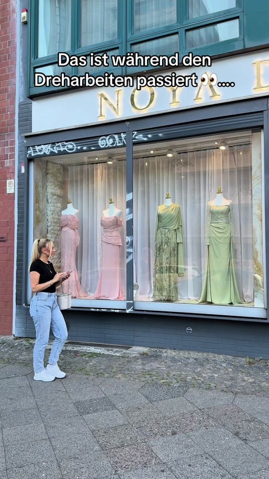 Post 4 by Noya Dresses on TikTok (video)