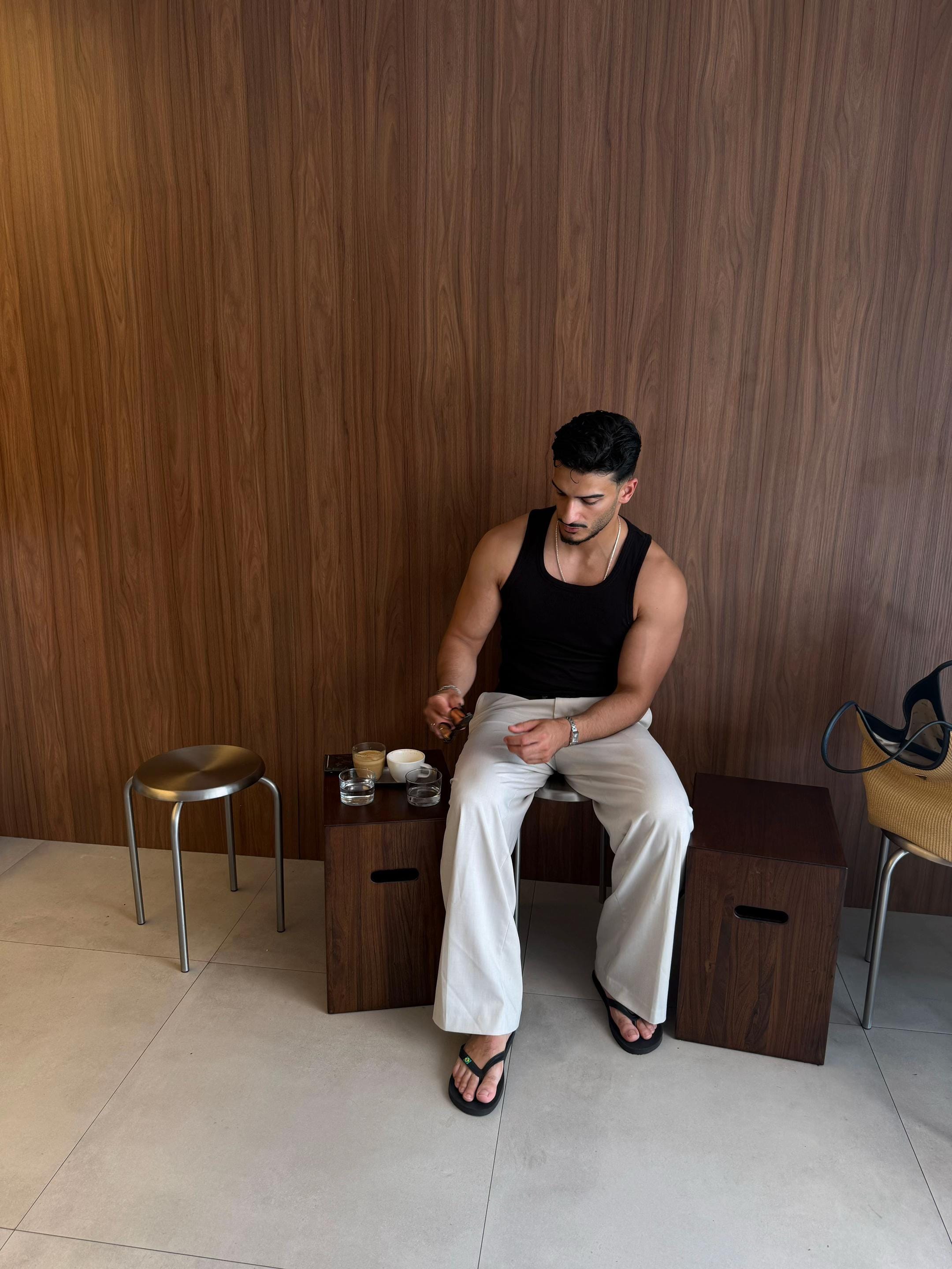 Post 1 by Kaan on TikTok (video)