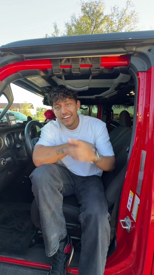 Post 4 by Alex Films🎬 on TikTok (video)