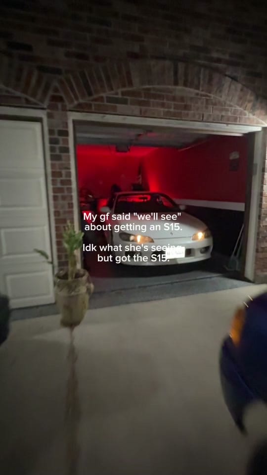 Post 10 by Alex Films🎬 on TikTok (video)