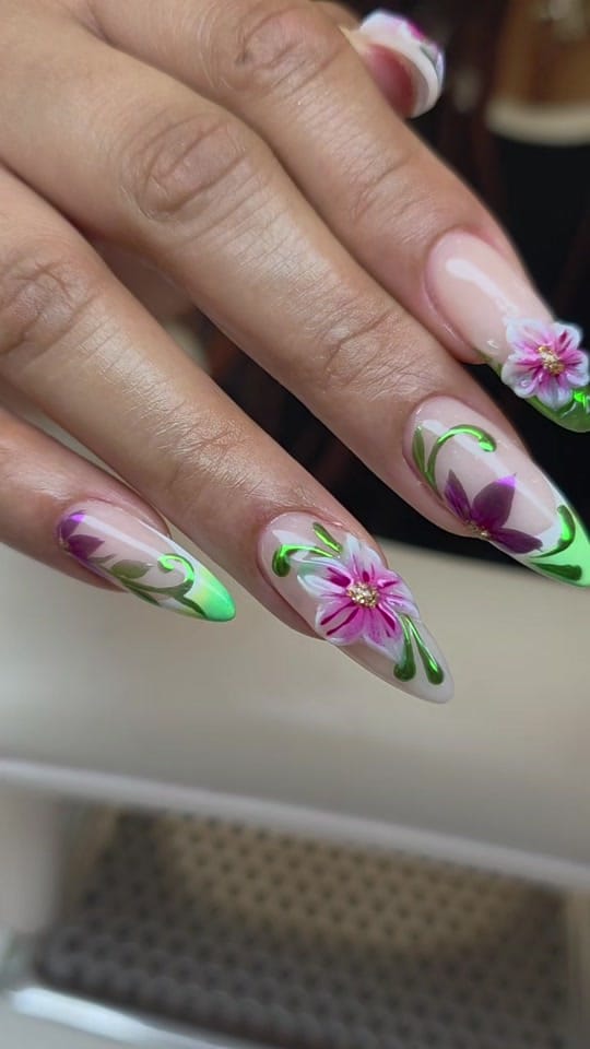 Post 1 by Veronika Kirova on TikTok (video)