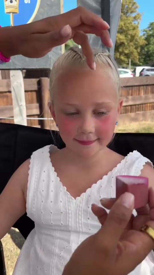 Post 6 by GeeFacePaints on TikTok (video)