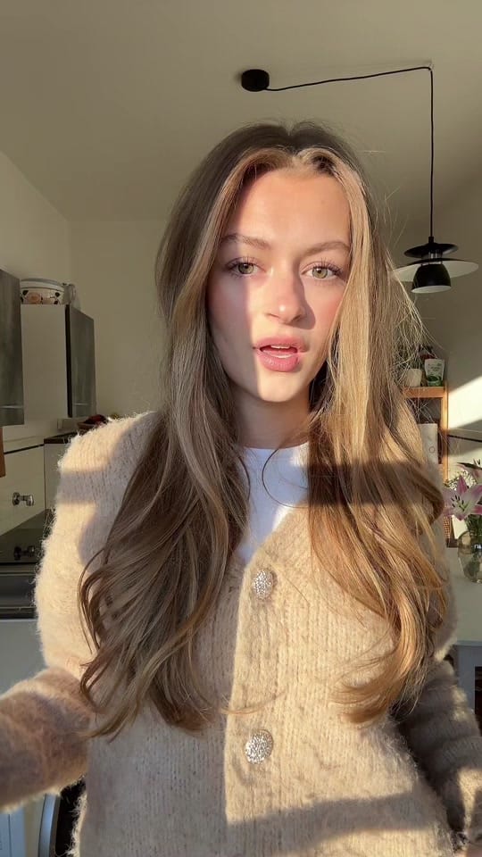 Post 6 by emmy :) on TikTok (video)