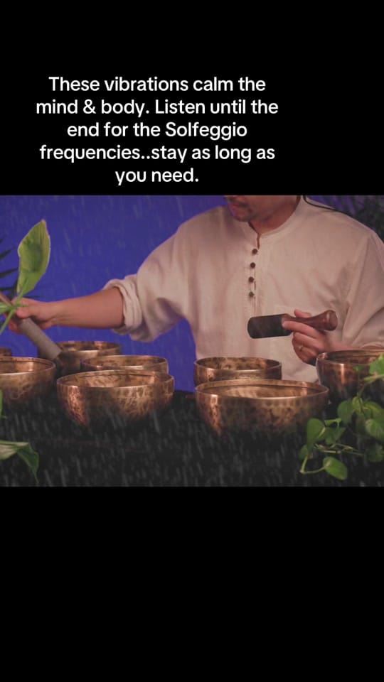 Post 2 by Aurabowls on TikTok (video)