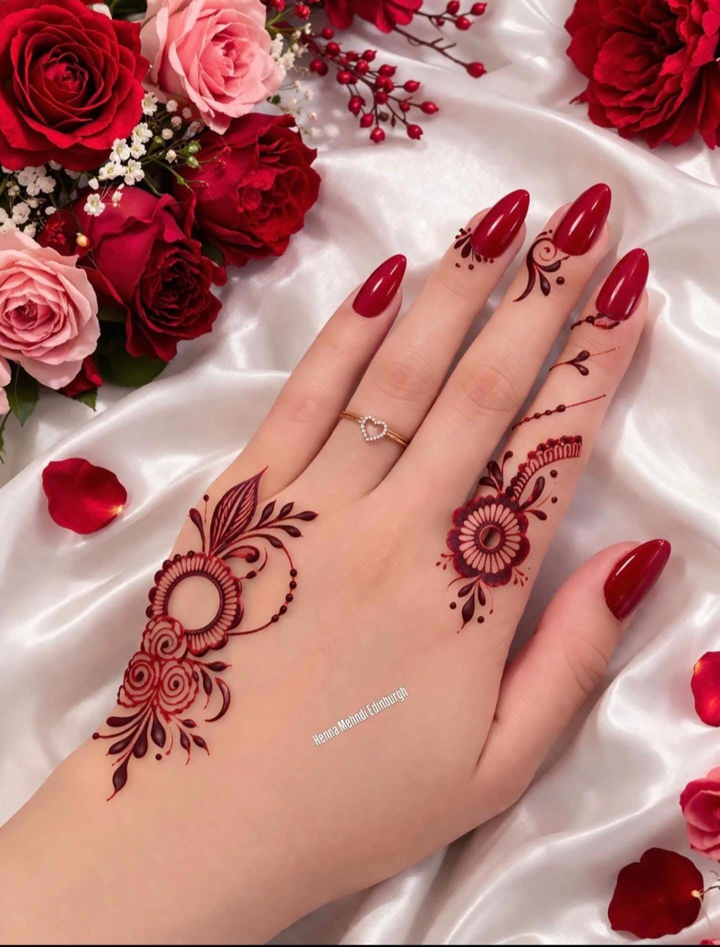 Post 7 by Henna Mehndi Edinburgh on TikTok (video)