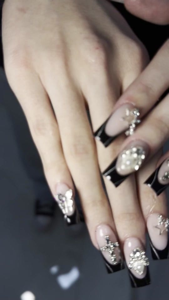 Post 2 by fashionnailssteele on TikTok (video)