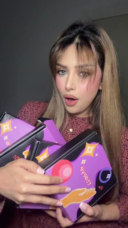 Post 7 by AuraBelle x Braira on TikTok (video)