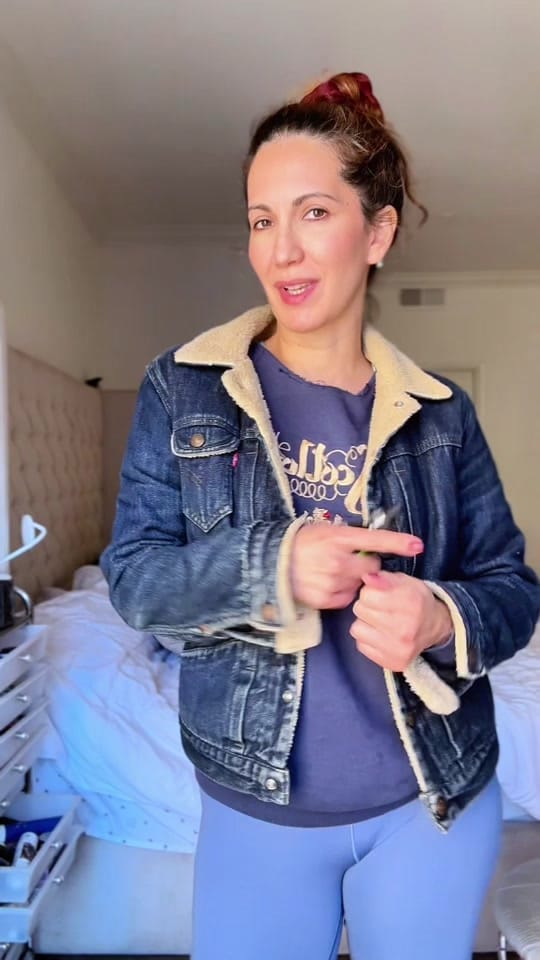 Post 8 by vaneberlinfinds on TikTok (video)