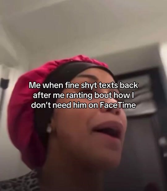 Post 1 by 𝕽𝖔𝖇𝖇𝖞 on TikTok (video)