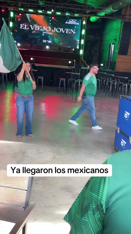 Post 5 by Mirna Lujan on TikTok (video)