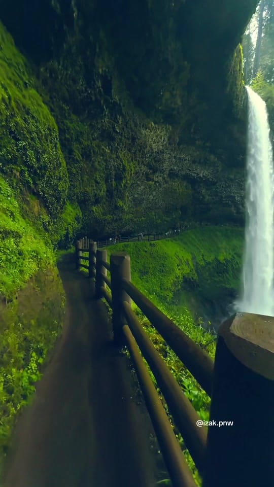 Post 8 by izak.pnw on TikTok (video)