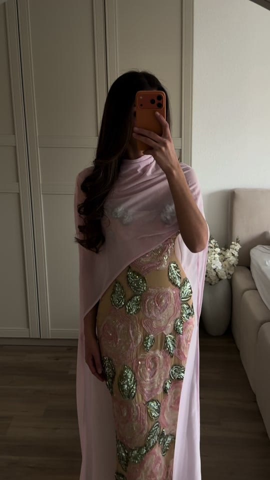 Post 7 by Jsmn.o on TikTok (video)