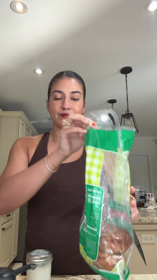 Post 4 by BIANCA on TikTok (video)