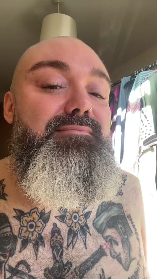 Post 10 by cabaret_ross (they/them) on TikTok (video)