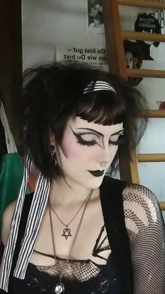 Post 3 by frakensteinsMonster on TikTok (video)