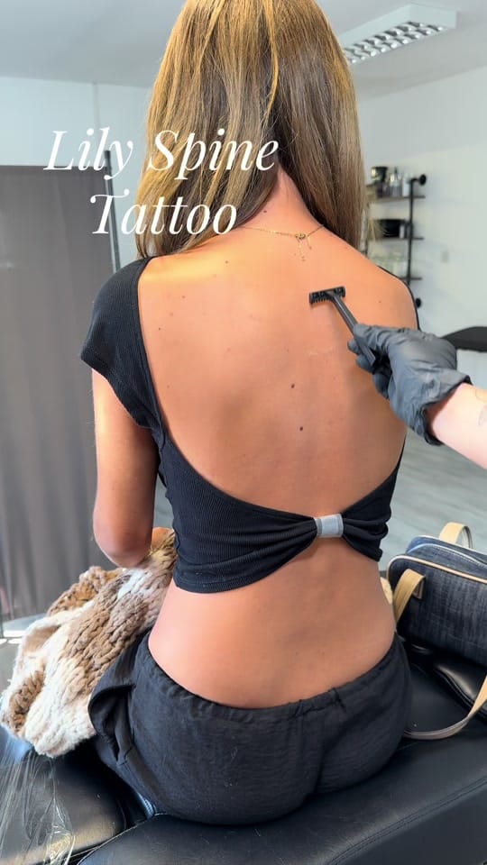 Post 9 by Julia Tattoos on TikTok (video)