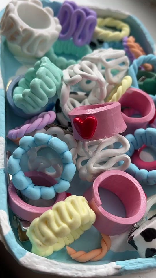 Post 1 by DAYDREAMS on TikTok (video)