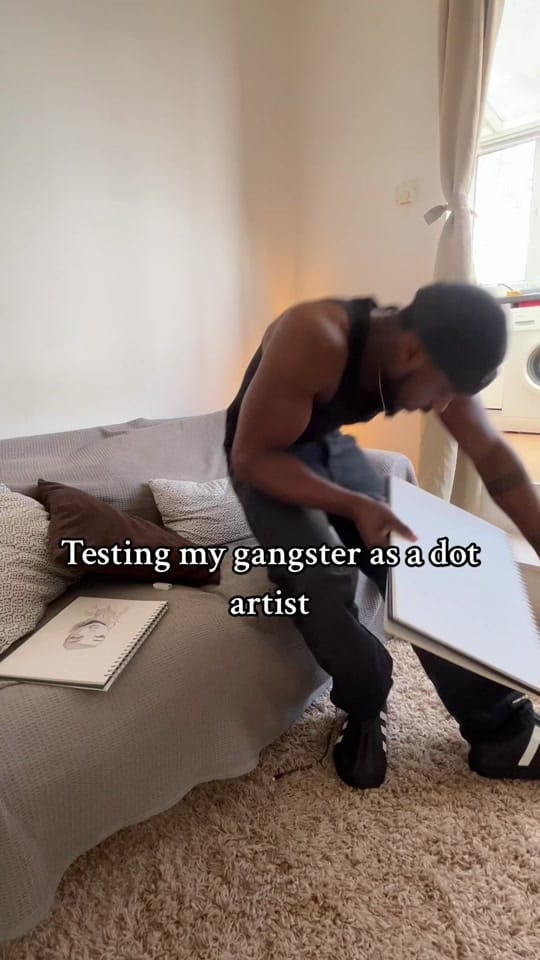 Post 1 by Flash on TikTok (video)