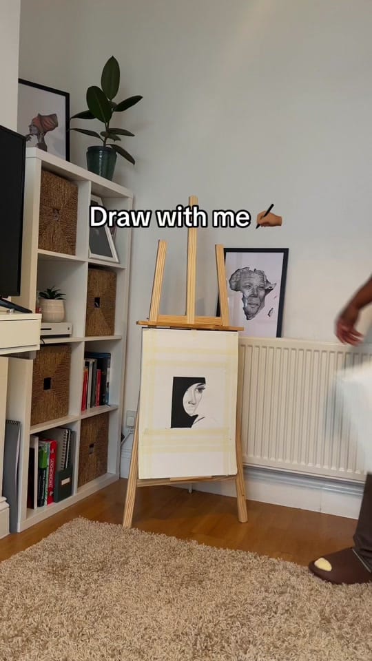 Post 6 by Flash on TikTok (video)
