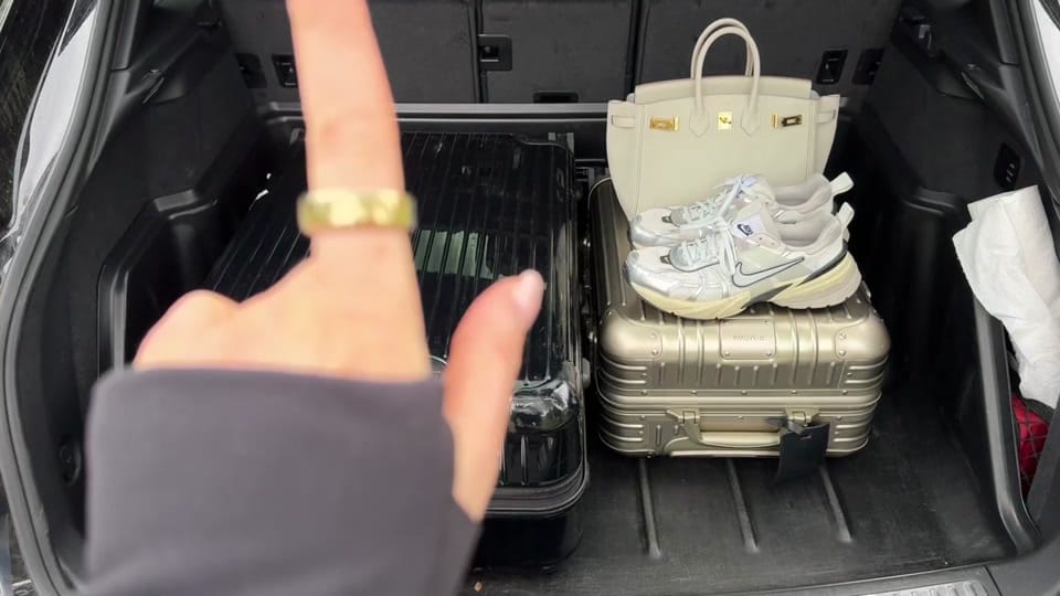 Post 3 by Marie Louis on TikTok (video)
