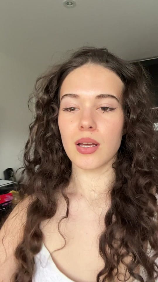Post 9 by Leila on TikTok (video)