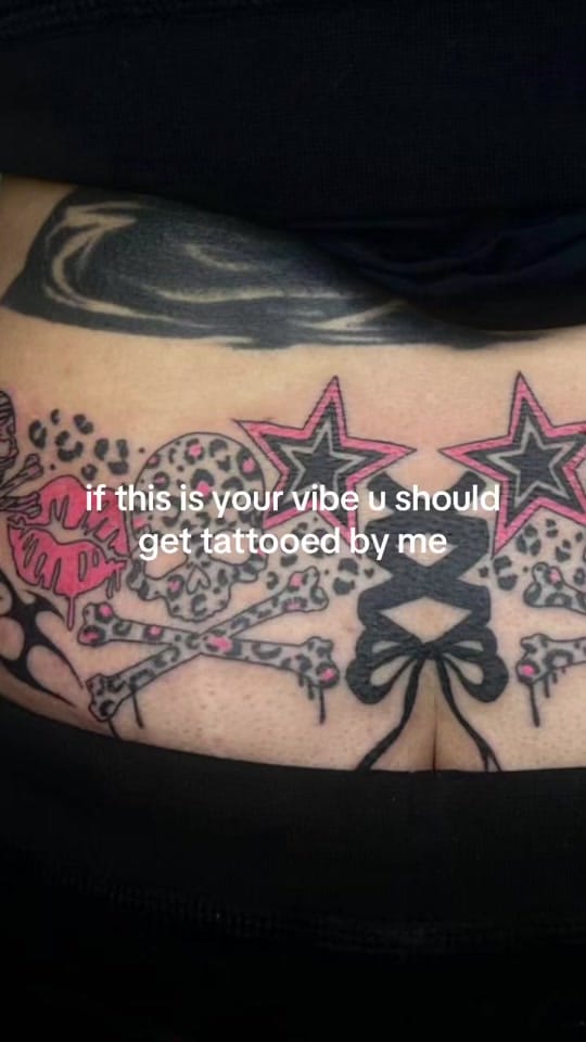 Post 1 by 🎀🖤 ZANZI LA VEY TATTOOS 🖤🎀 on TikTok (video)