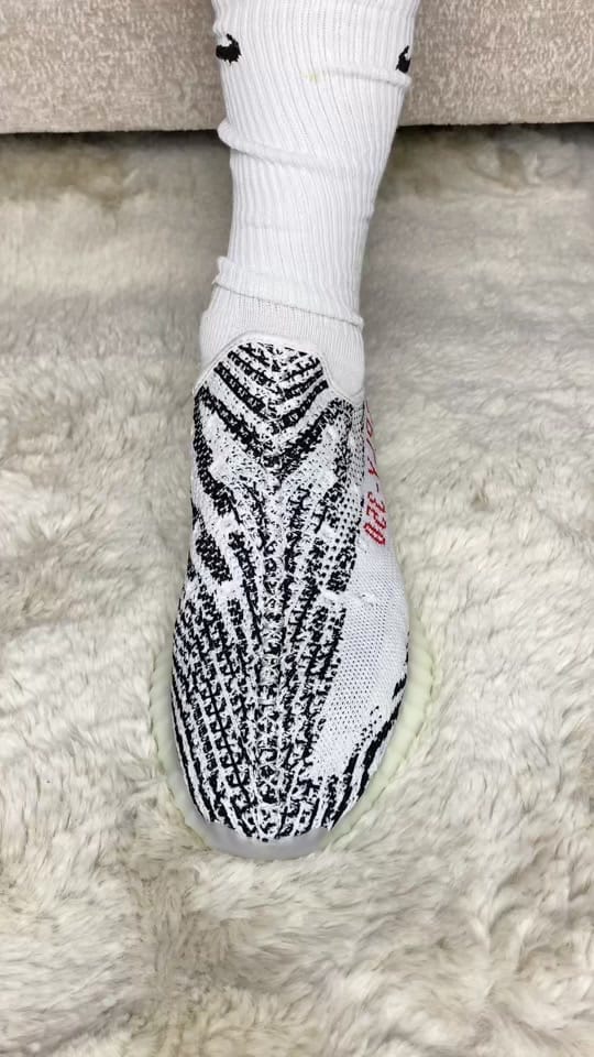 Post 2 by Sneakertime94 on TikTok (video)
