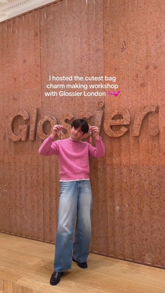 Post 3 by Sebastian Sochan on TikTok (video)