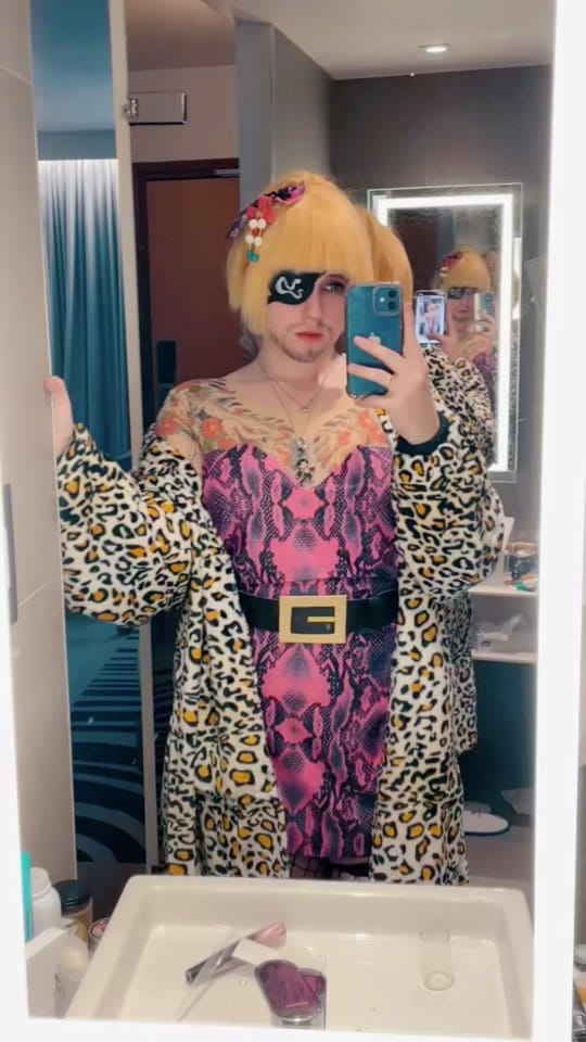 Post 2 by blu☆ on TikTok (video)