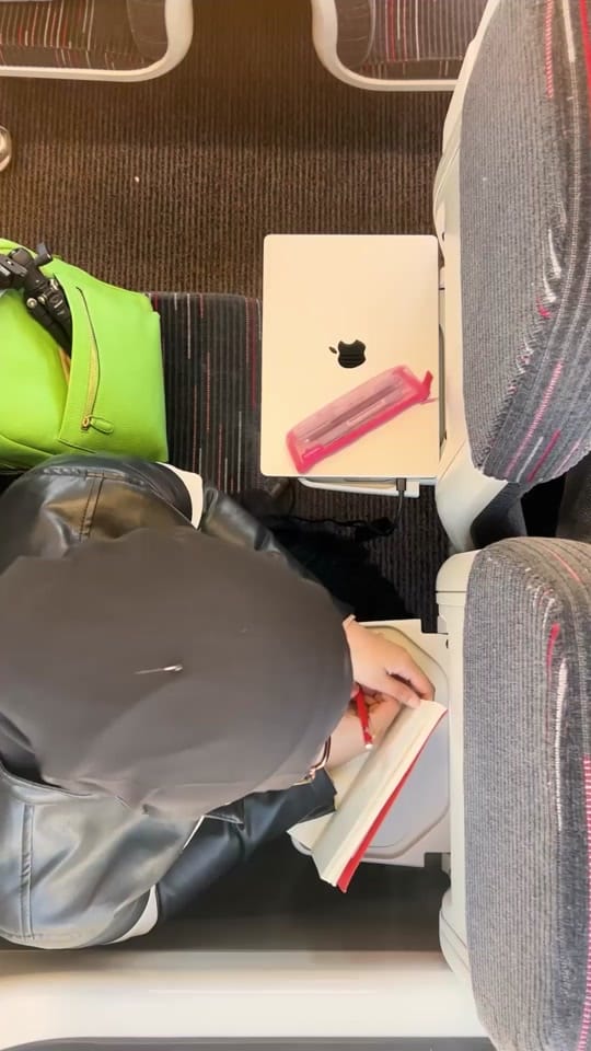 Post 4 by Maliha Abidi on TikTok (video)