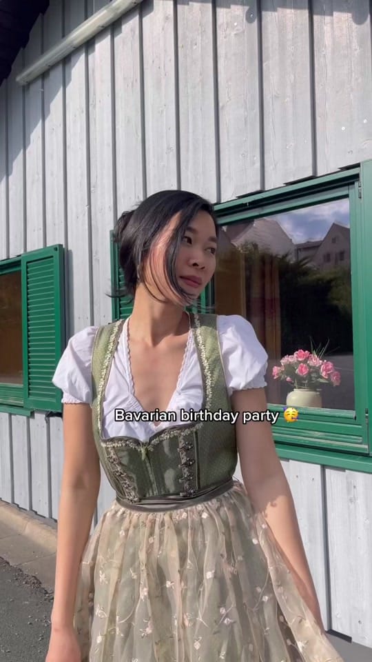Post 8 by Annie Kieu 🇺🇦 on TikTok (video)