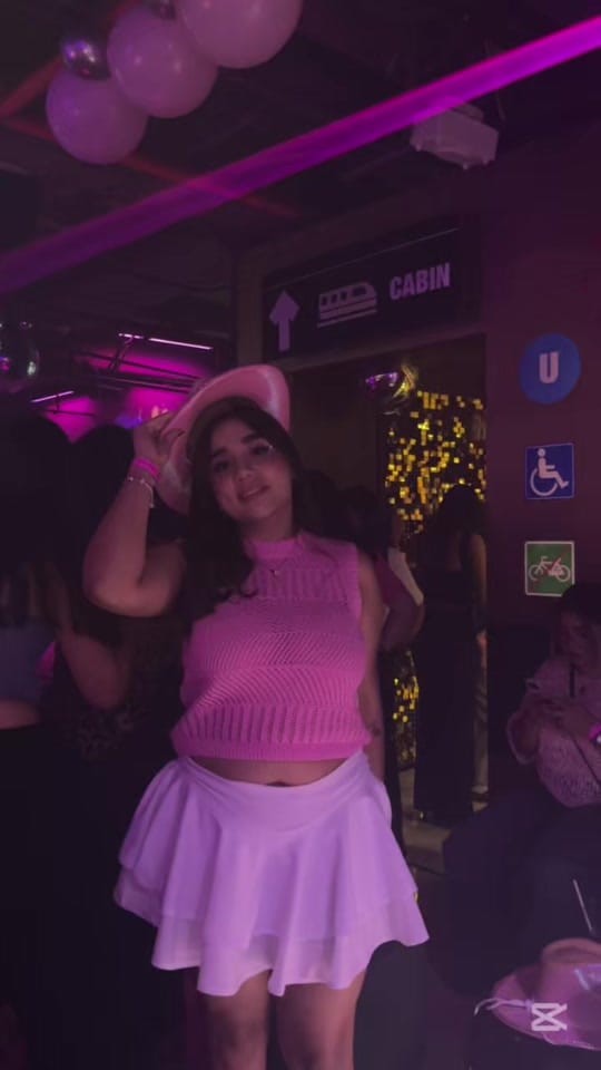 Post 6 by Maria Flores on TikTok (video)