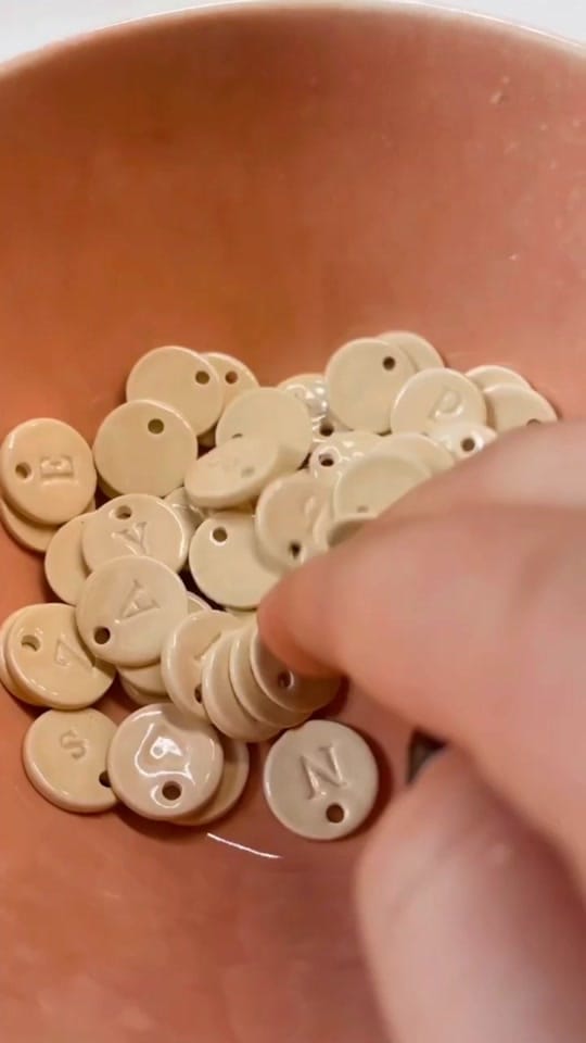 Post 10 by 🦢 Susan Gordon Pottery on TikTok (video)