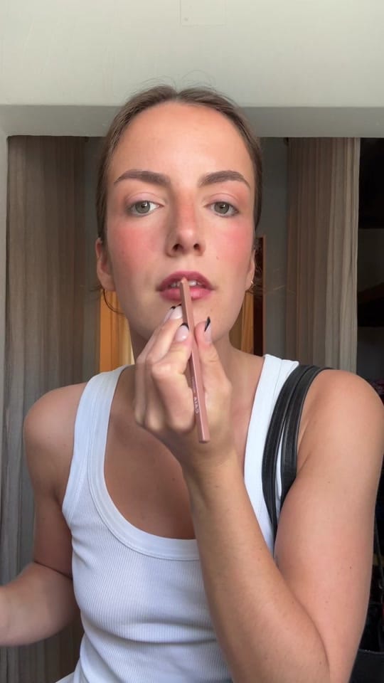 Post 2 by EMMSO on TikTok (video)