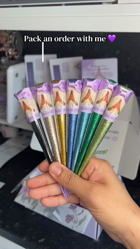 Post 4 by HennaArt&coUK on TikTok (video)