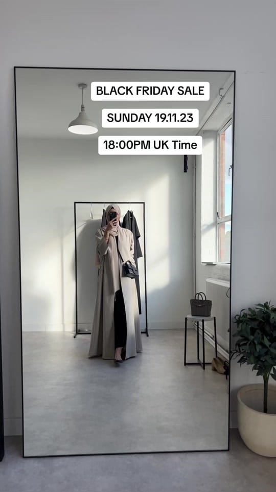Post 4 by Deluxeiz on TikTok (video)