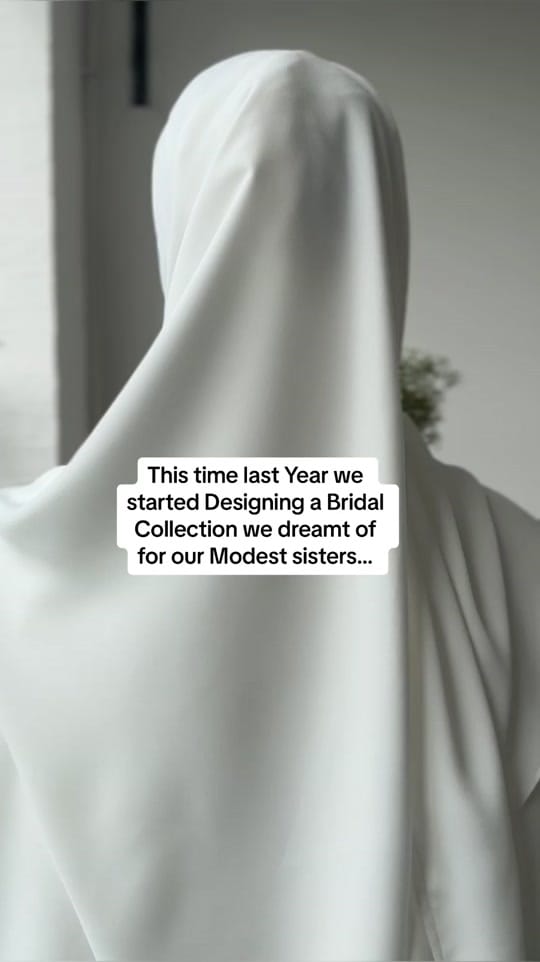 Post 9 by Deluxeiz on TikTok (video)