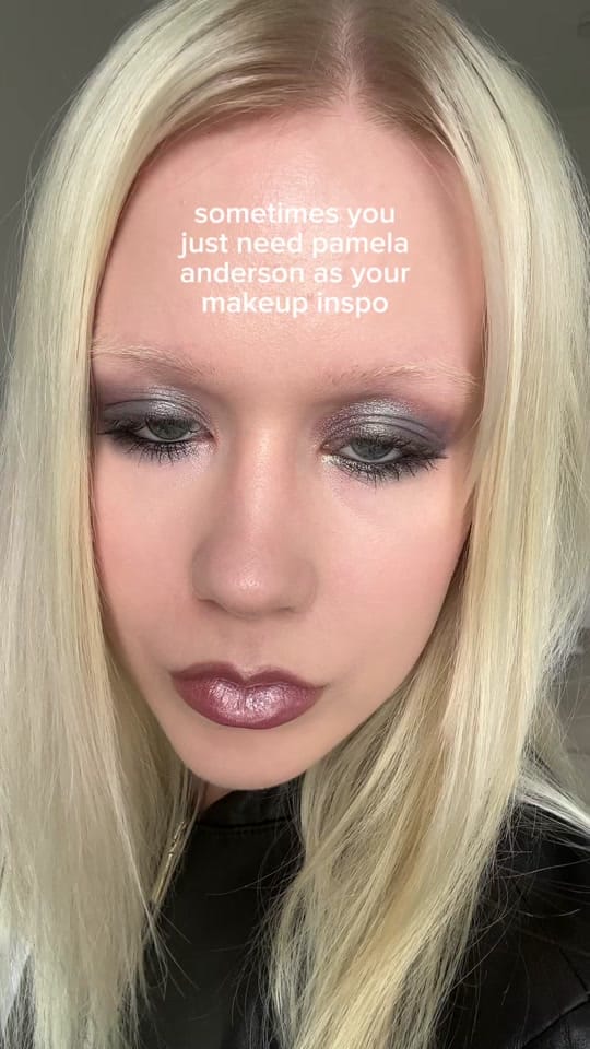 Post 4 by LILITH AINO on TikTok (video)