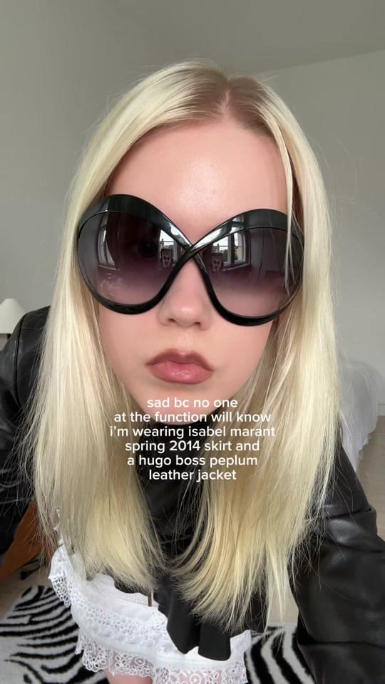 Post 7 by LILITH AINO on TikTok (video)