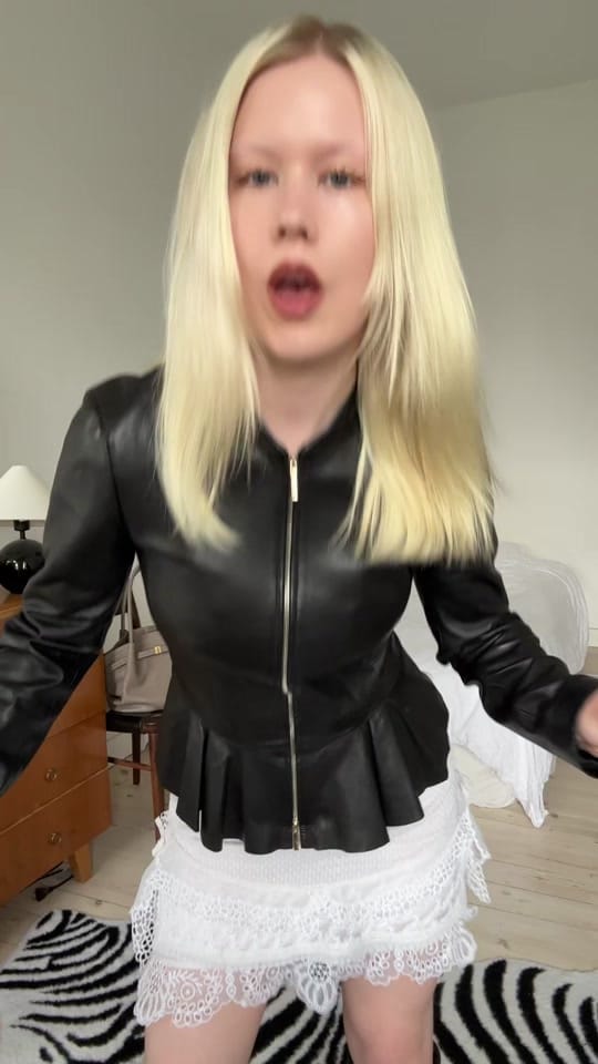 Post 6 by LILITH AINO on TikTok (video)