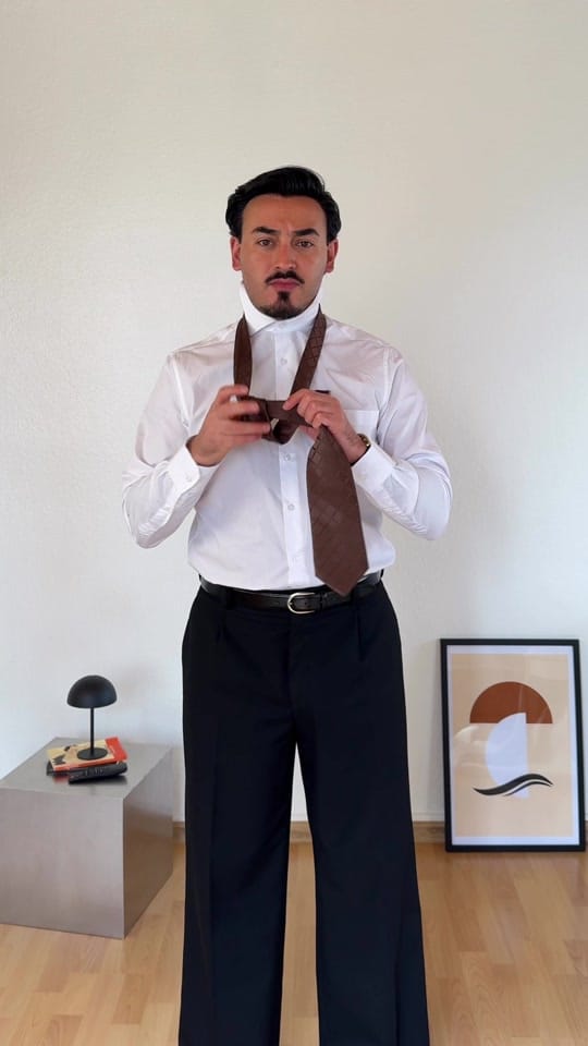 Post 6 by Meno on TikTok (video)