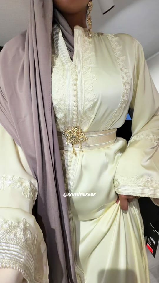 Post 2 by Soudresses on TikTok (video)