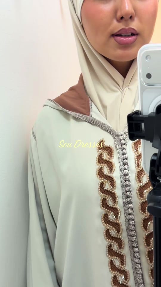 Post 8 by Soudresses on TikTok (video)