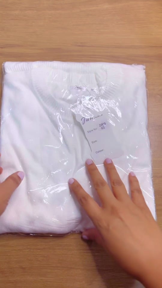 Post 10 by Essenza - Moda Feminina on TikTok (video)